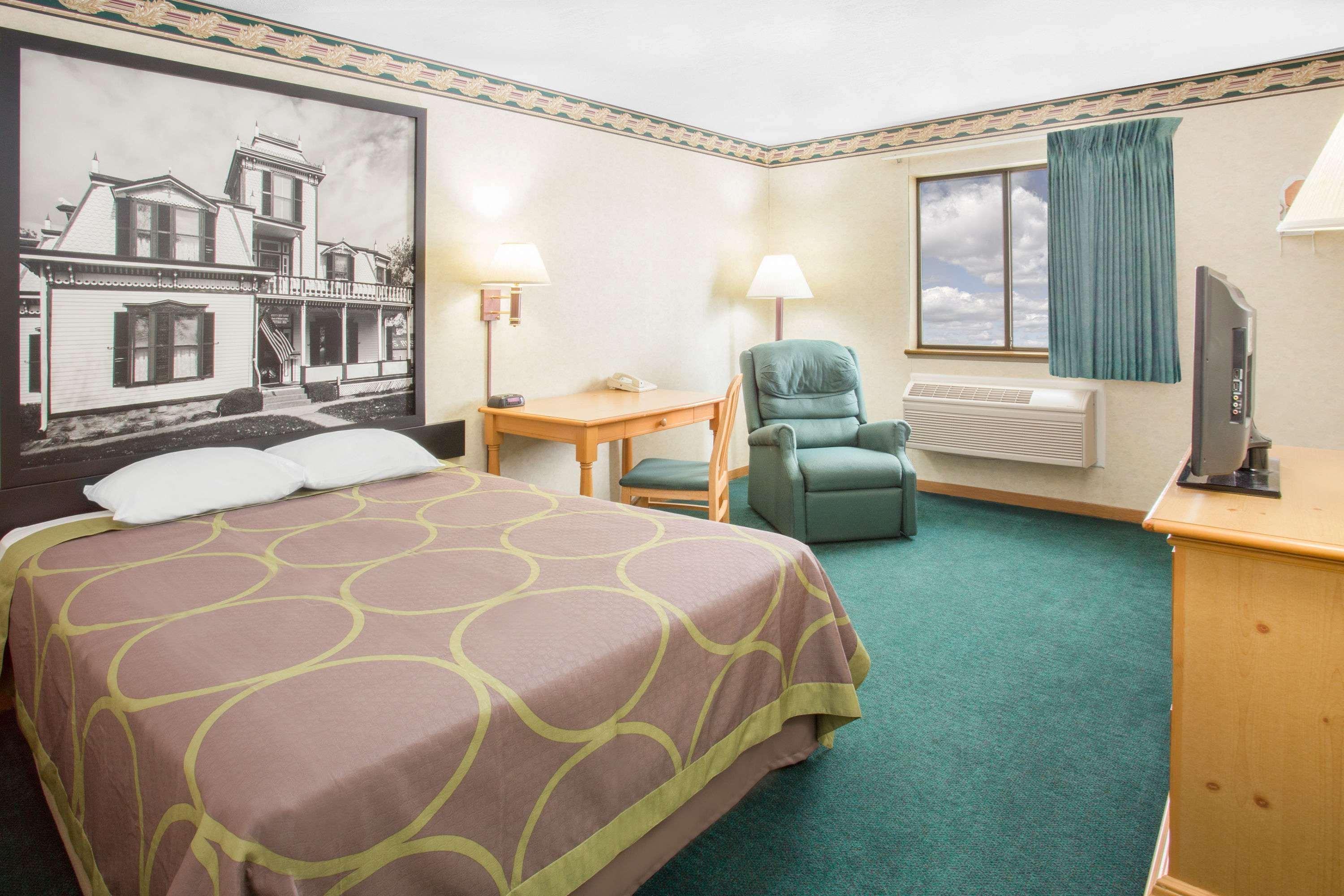 Burgundy Inn & Suites By Oyo El Paso Eksteriør billede