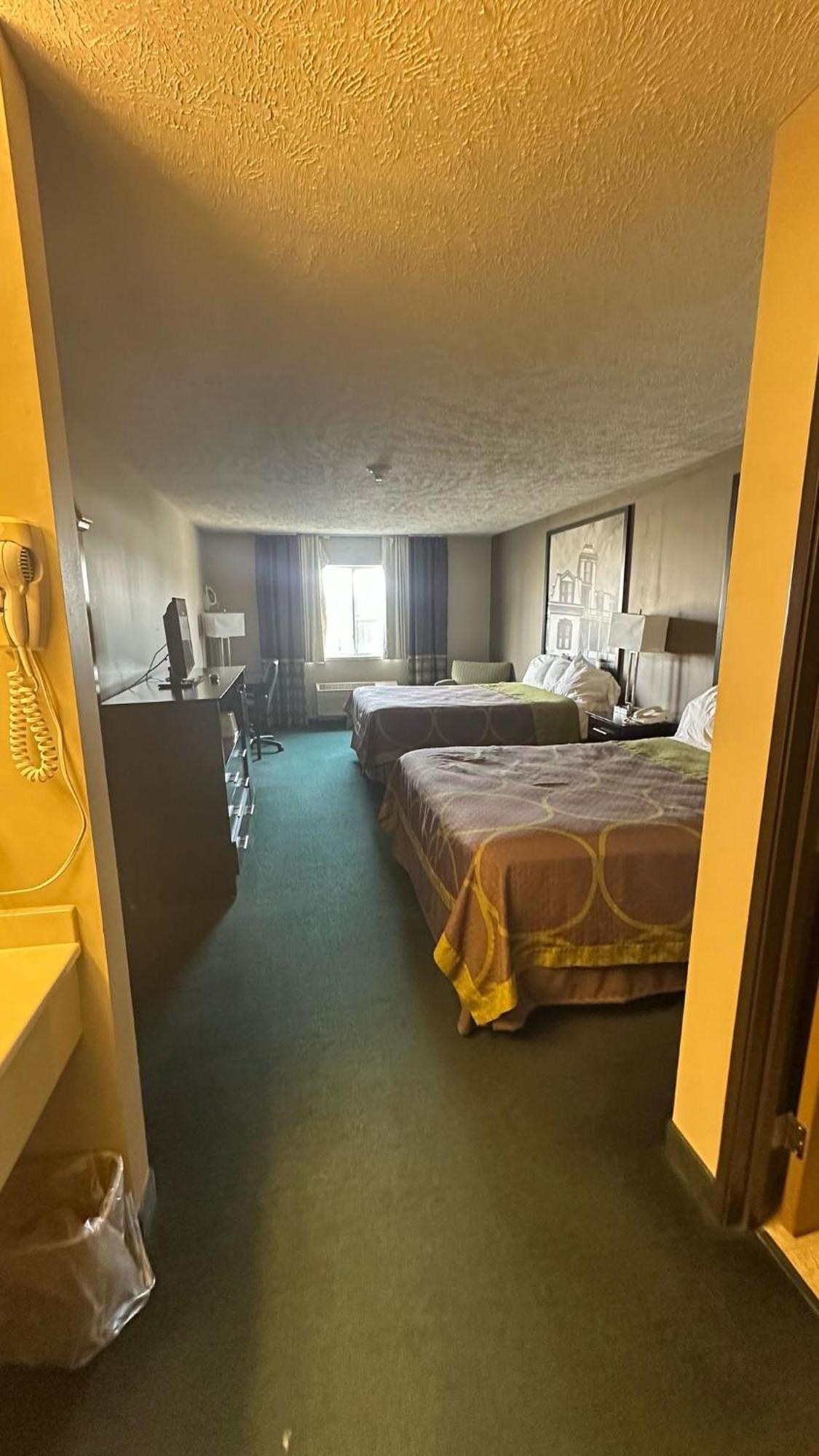 Burgundy Inn & Suites By Oyo El Paso Eksteriør billede