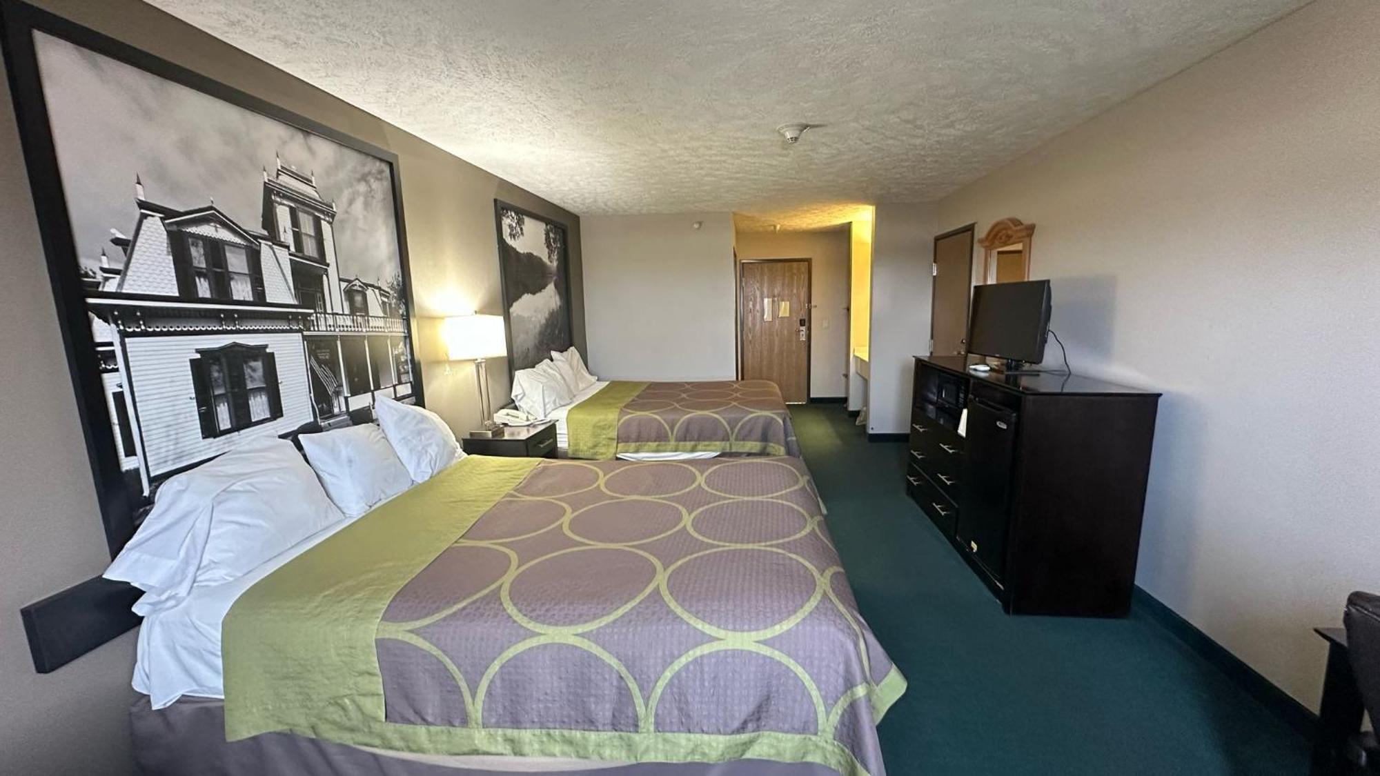 Burgundy Inn & Suites By Oyo El Paso Eksteriør billede