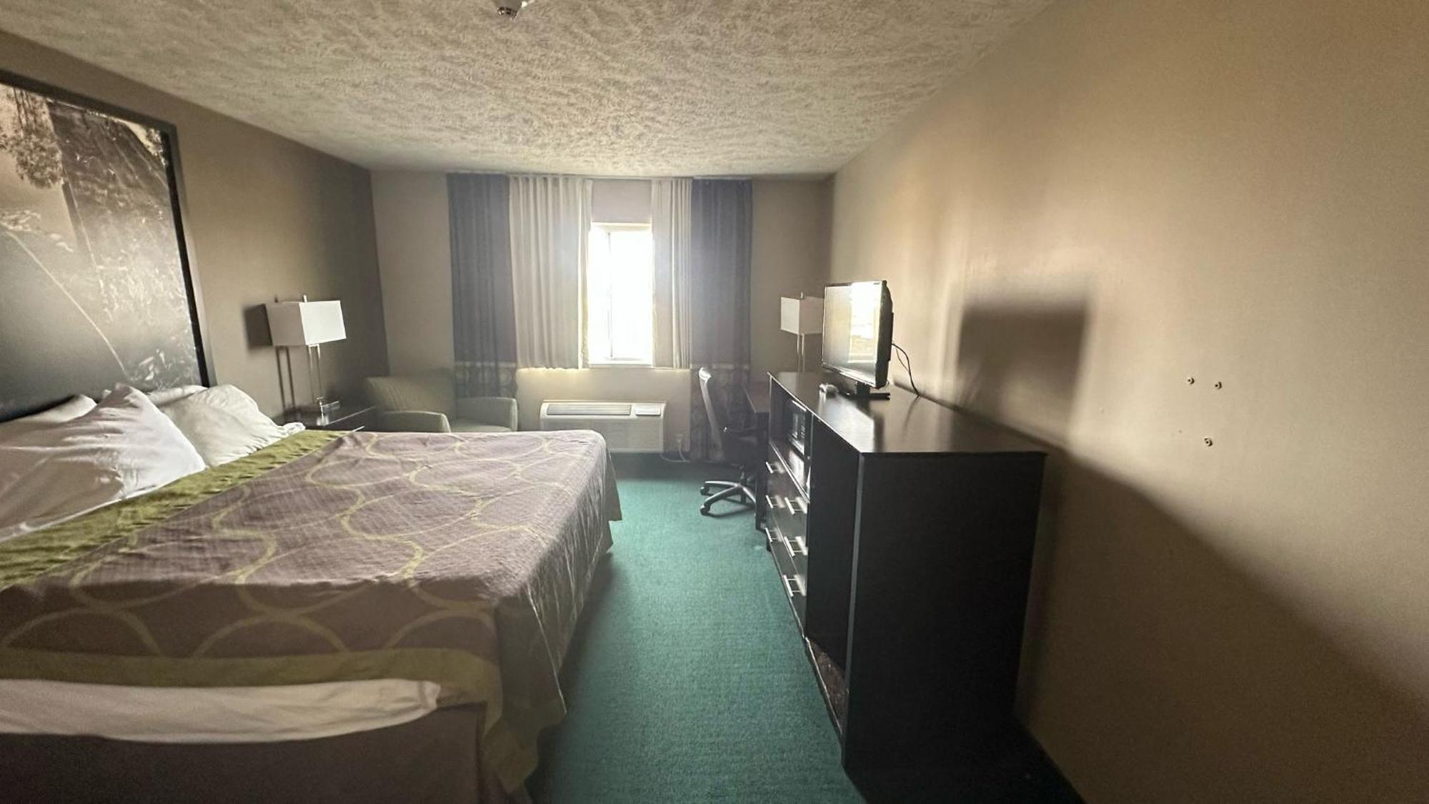 Burgundy Inn & Suites By Oyo El Paso Eksteriør billede